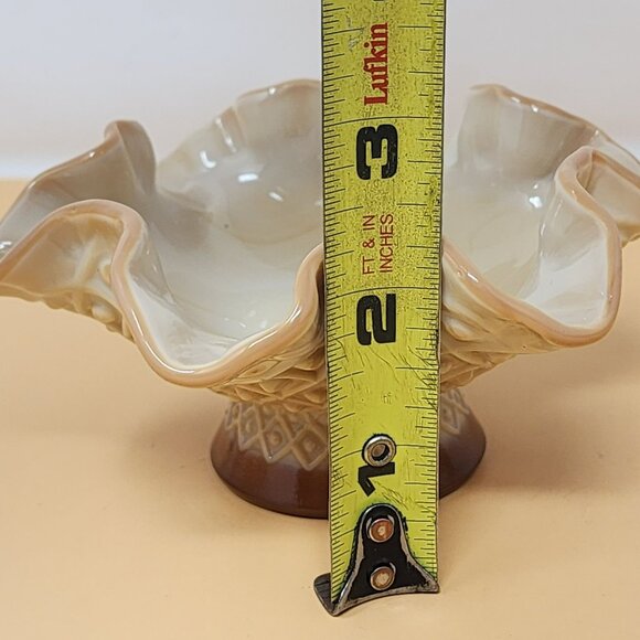 Vintage Ruffled Edge Ceramic Compote Dish Intricate Diamond PatternGlossy Finish - Picture 11 of 11